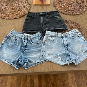 Kid denim shorts